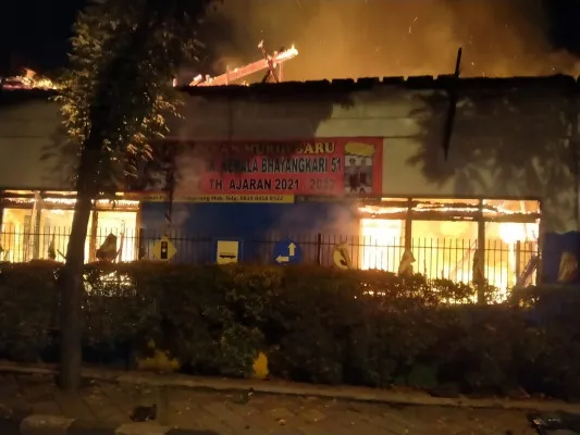 Kebakaran Gedung Paud Bhayangkari. (ist)