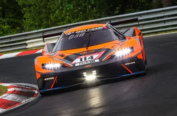 Miguel Oliviera akan memulai debut balap mobil tingkat Internasional di ajang Hankook 24H Barcelona. (Foto/speedweek)