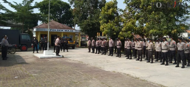 Kapolres Lebak AKBP Teddy Rayendra memimpin Apel Konsolidasi di Mapolres Lebak. (yusuf)