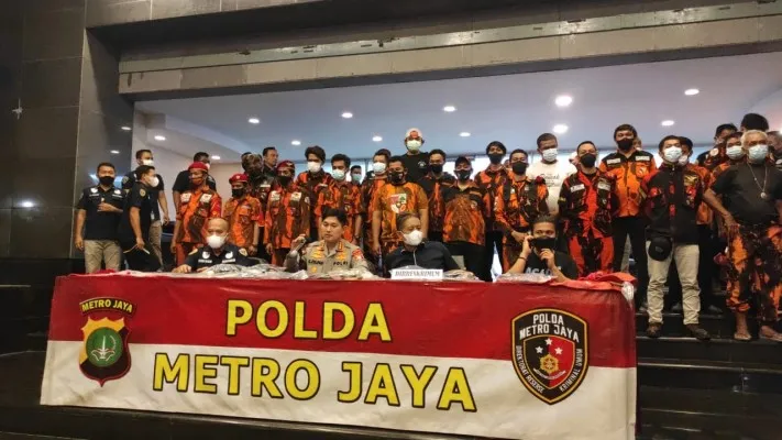 Polda Metro Jaya menggelar Jumpa Pers pengeroyokan Polanta dikeroyok oleh Anggota Pemuda Pancasila. (ist)