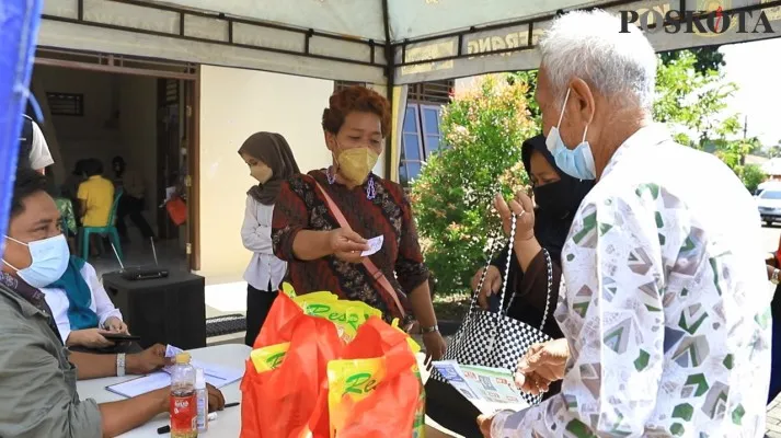 Operasi Pasar di Tangerang. (foto: poskota/iqbal)