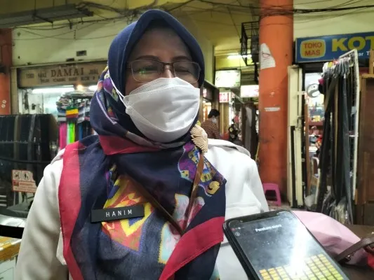 Foto: Kepala Seksi Ketahanan Pangan dan Perikanan Suku Dinas Ketahanan Pangan, Kelautan, dan Pertanian (Sudin KPKP) Jakarta Barat, Sri Riana Hanum. (Ist)