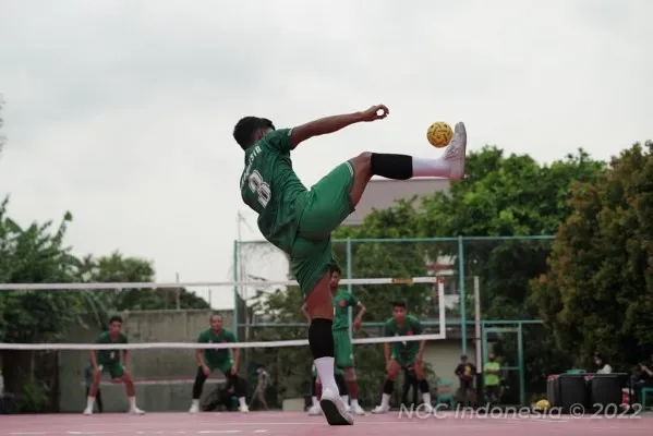 Salah satu pemain Timnas Takraw Indonesia (foto/NOC Indonesia)