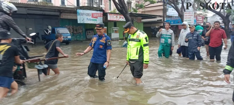 Kondisi banjir di Ciledug Indah. (veronica)