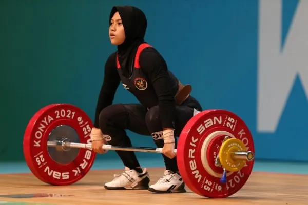 Lifter putri Indonesia, Siti Nafisatul Hariroh (Foto/Konya2021)