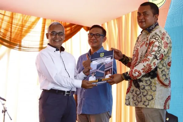 Ketua DPRD Kabupaten Bogor, Rudy Susmanto ((kanan). (Ist)