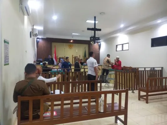 Foto: Ketua DPRD Kabupaten Bogor, Rudy Susmanto Jadi Saksi Persidangan di Pengadilan Negeri Cibinong sidang penipuan dan penggelapan yang dilakukan Joko Priyoski dengan catut namanya untuk menipu lembaga Pendidikan senilai Rp 500 juta. (ist)