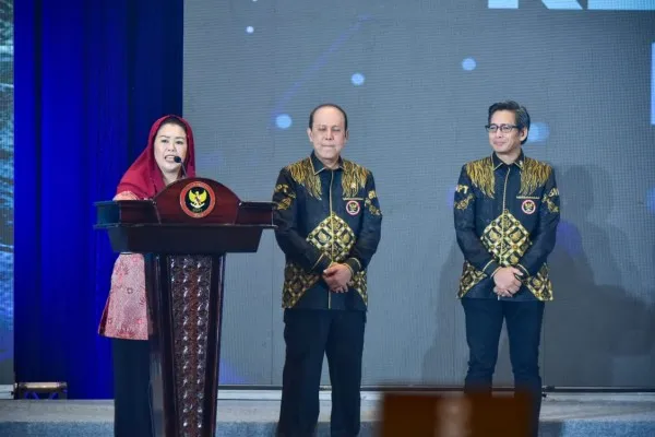 Direktur Wahid Foundation, Yenny Wahid saat memberikan pidato RAN PE AWARDS 2023 di BNPT. (Ist)