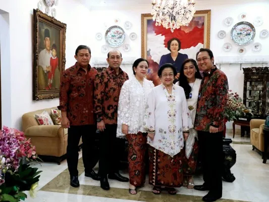 Intip suasana Megawati rayakan Idul Fitri bareng keluarga. Foto: Dok Ist.