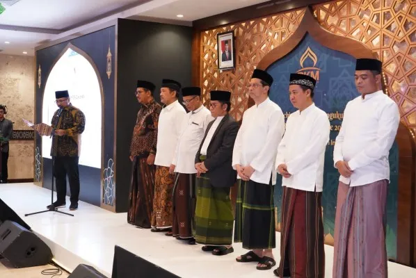 Menteri Agama Yaqut Cholil Coumas saat meresmikan kepengurusan BKM di Masjid Istiqlal. (ist)