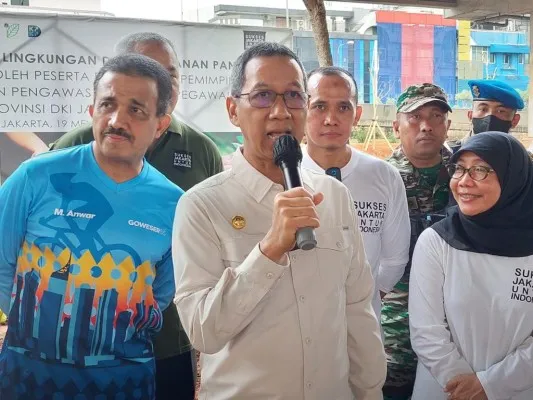 Foto: Penjabat Gubernur Heru gencar lakukan penghijauan di Jakarta. (Ist.)