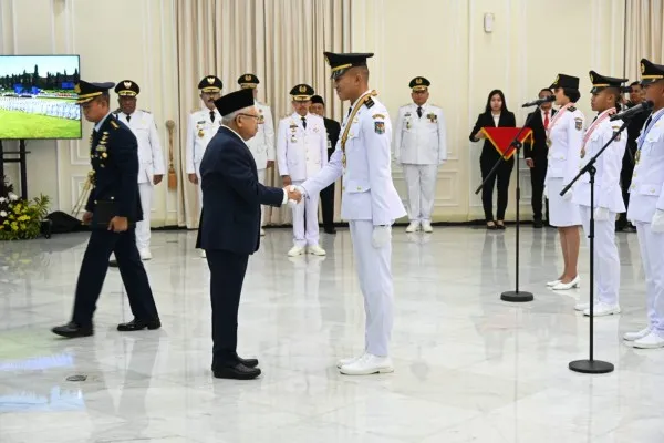 Wapres KH Ma'ruf Amin saat melantik Pamong Praja Muda IPDN. (setwapres)