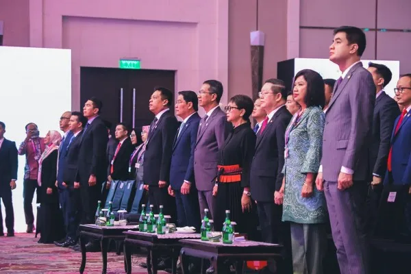 Foto: Pj Gubernur DKI Jakarta Heru Budi Hartono membuka kegiatan Meeting of Governors and Mayors of ASEAN Capitals (MGMAC) dan ASEAN Mayors Forum (AMF) 2023. (Ist.)