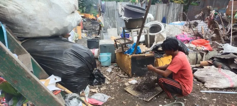 Lokasi pembakaran sampah liar di Pamulang, Tangsel hingga sebabkan balita terkena ISPA. (Ist)