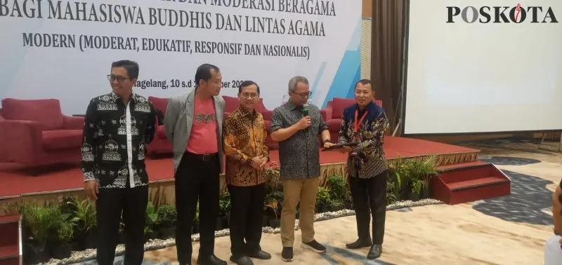 Teks Foto: Kegiatan moderasi beragama bagi mahasiswa Buddis. (johara)