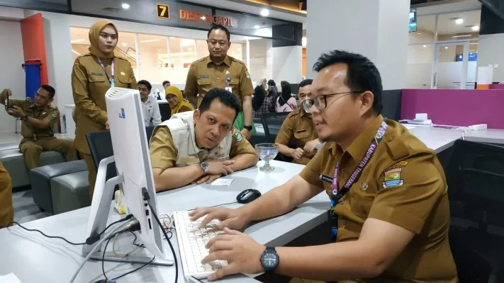 Pj Bupati Tangerang Andi Ony saat mengunjungi GPP. (ist)