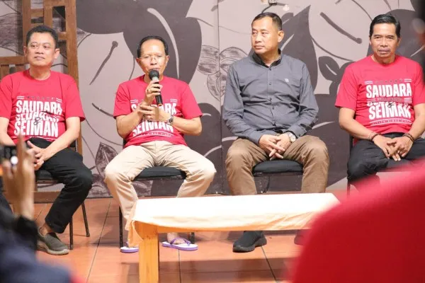 Foto: Direktur Jenderal Bimbingan Masyarakat Hindu Kementerian Agama (Kemenag) RI, Prof. I Nengah Duija mendorong pemanfaatan Candi Prambanan sebagai pusat tempat ibadah di dunia. (Ist)