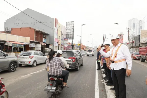 Proses uji coba Flyover Cisauk, Kabupaten Tangerang. (Ist)