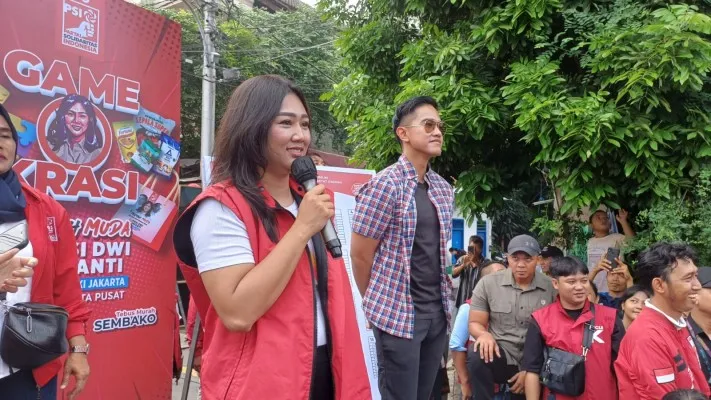 Foto: Ketua Umum PSI Kaesang Pangarep, hadiri Gameokrasi di Kemayoran, Jakarta Pusat tumpah ruah mengikuti berbagai perlombaan dan sembako murah. (Ist.)