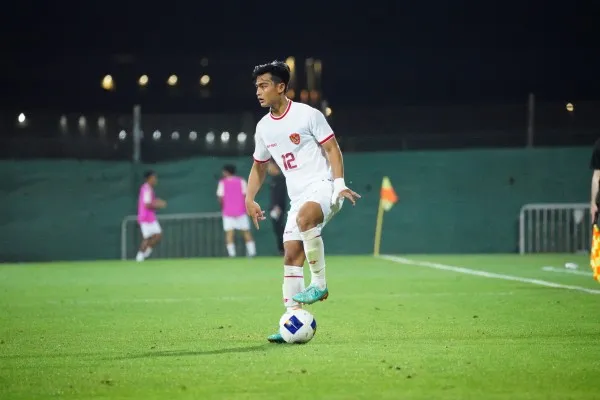 Pemain timnas Indonesia u23 Pratama Arhan saat ujicoba melawan Uni Emirat Arab persiapan Piala Asia U23. (Foto : PSSI)