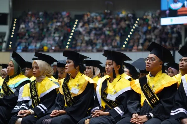 Foto: Universitas Nasional (Unas) Wisudakan 1.533 Mahasiswa dan Mahasiswanya di JCC, Jakarta. (Dok. Unas)