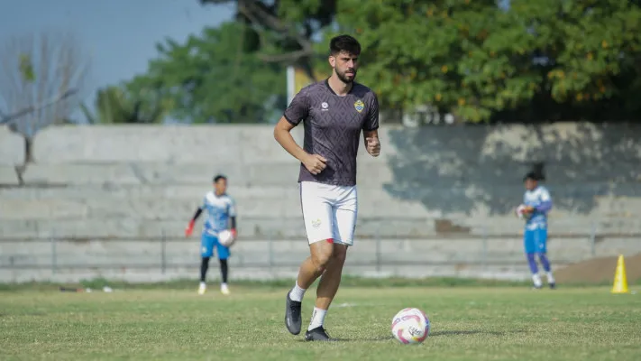 Salah satu pemain asing PSKC yang sudah berlatih bersama tim, Matheus Vieira Da Silva. (dok. PSKC)