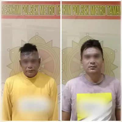 Dua pria pengedar sabu dicokok polisi usai menganiaya pria di kawasan Tamansari, Jakarta Barat. (Poskota/Pandi)