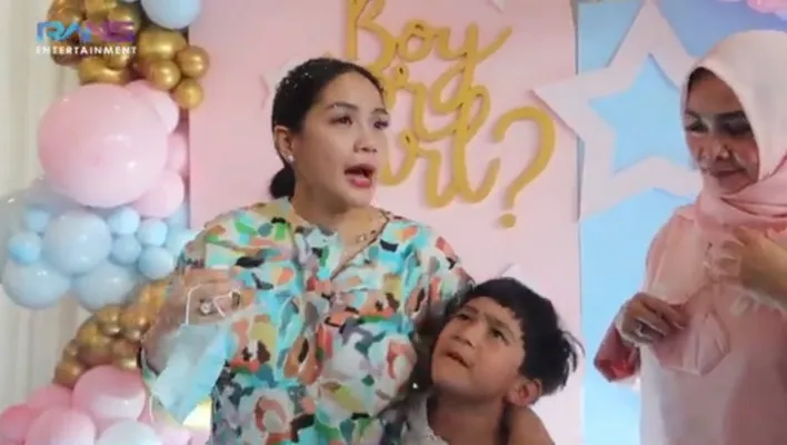 Suasana Pesta Gender Reveal Party Nagita Slavina. (YouTube Rans Entertainment)