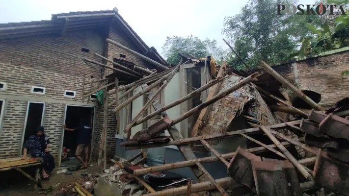 Kondisi kerusakan rumah di Lebak, Banten, akibat gempa. (foto: poskota/yusuf permana)