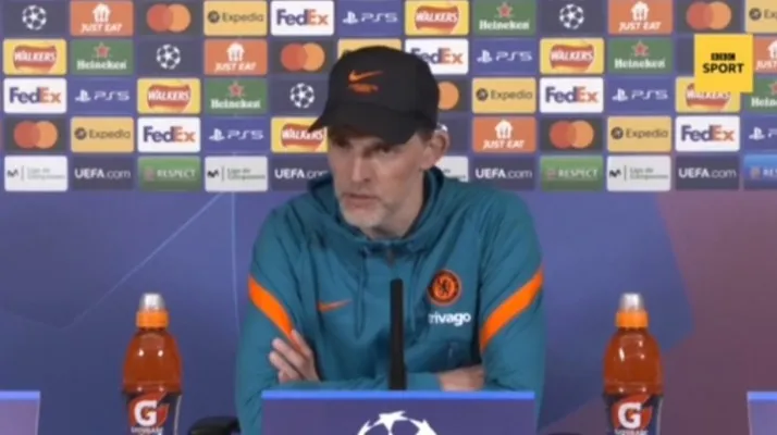 Pelatih Chelsea, Thomas Tuchel melakukan konferensi pers jelang laga leg kedua melawan Real Madrid(sumber foto: tangkapan layar/BBC Sport)