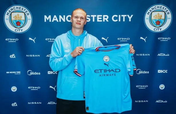 Erling Haaland resmi diperkenalkan Manchester City (foto/twitter ManCity)