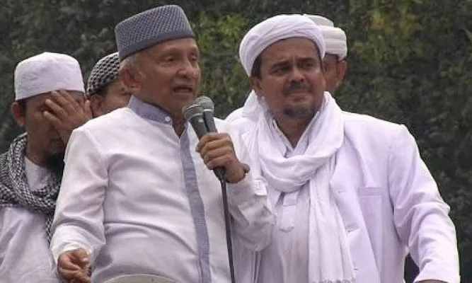 Amien Rais bersama Habib Rizieq Shihab. (Foto: ist).