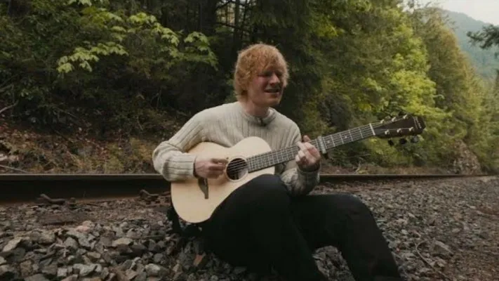 Lirik lagu American Town Ed Sheeran yang baru dirilis. (Foto: YouTube/Ed Sheeran)