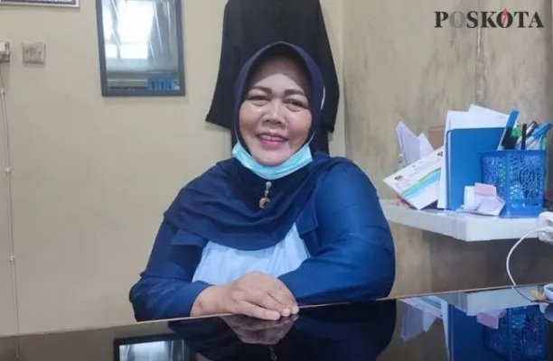 Direktur Perumdam Tirta Berkah Pandeglang, Euis Yuningsih. (Samsul Fatoni).