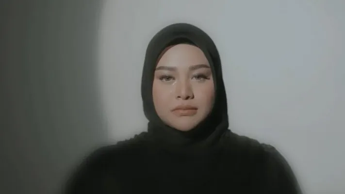 Lirik lagu Aku Juga Manusia Aurel Hermansyah dan Atta Halilintar yang trending di YouTube. (Foto: tangkapan layar YouTube/AHHA)