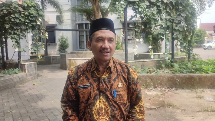 Sekretaris Daerah Pandeglang Ali Fahmi Sumanta. (Poskota/Samsul Fatoni)