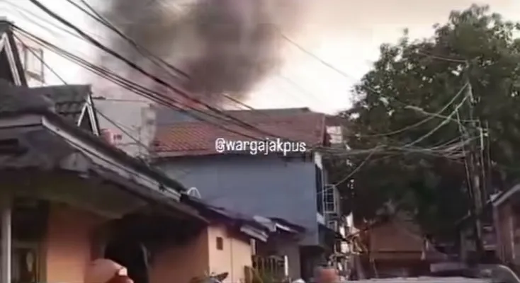 Kebakaran bangunan semi permanen di kawasan Kwitang, Jakarta Pusat. (Ist)