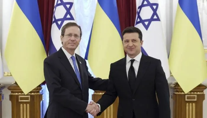 Isaac Herzog dan Volodymyr Zelenskyy.