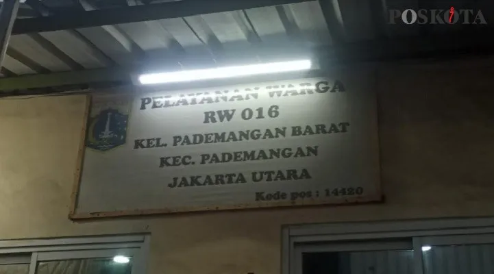 Kantor RW Kelurahan Pademangan Barat, Jakarta Utawa. (Foto: Cro6)