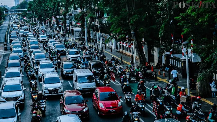 Ilustrasi macet. (Poskota/Ahmad Tri Hawaari)