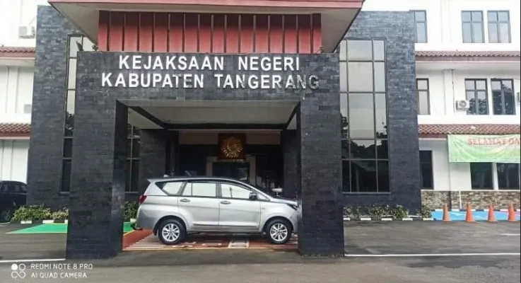 Suasana didepan Kantor Kejaksaan Negeri Kabupaten Tangerang. (Doc.)