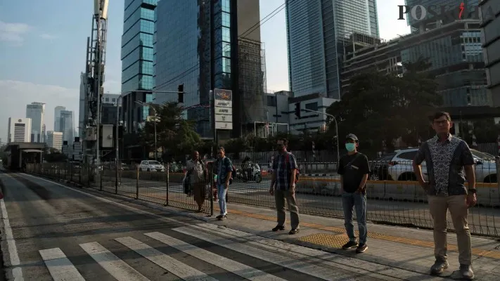 Kemnaker Belum Terapkan Kebijakan WFH Bagi Karyawan Swasta - poskota.co.id