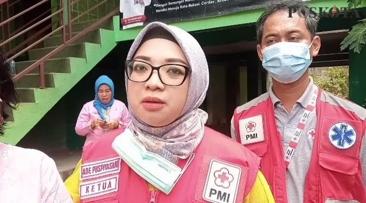 Ketua PMI Kota Bekasi, Ade Puspitasari saat ditemui di SDN II dan III Kota Baru Bekasi Barat. Jum'at (2/9/2022) siang. (Ihsan Fahmi).