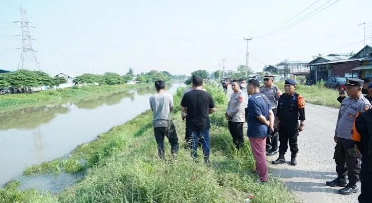 Lokasi  kecelakaan pengendara motor dan sebuah mobil di Jalan Inspeksi Kalimalang, Desa Hegarmukti,  Kabupaten Bekasi, Sabtu (4/6/2022) (ist) 