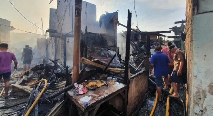 Kondisi rumah warga yang   kebakaran di Jalan Cikini Kramat RT 004 dan RT 015 RW 01 Kelurahan Pegangsaan, Cikini.(Ist)