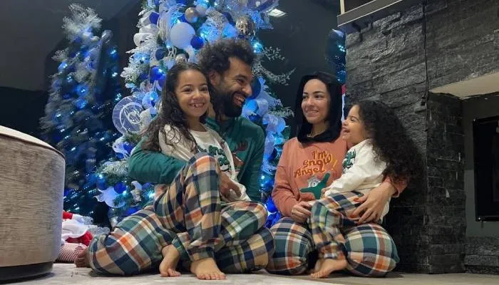 Mohamed Salah membagikan foto perayaan Natal.