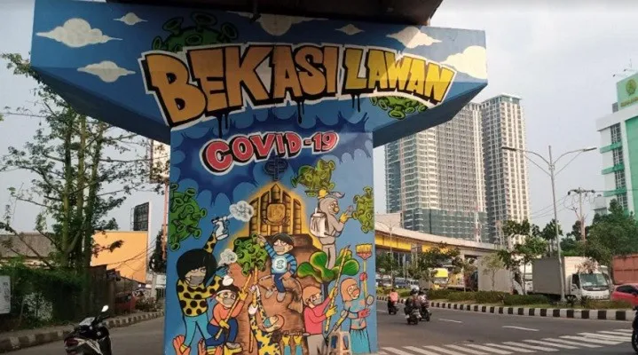 Salah satu mural di bawah fly over Rawa Panjang di Kota Bekasi. (foto: ihsan)