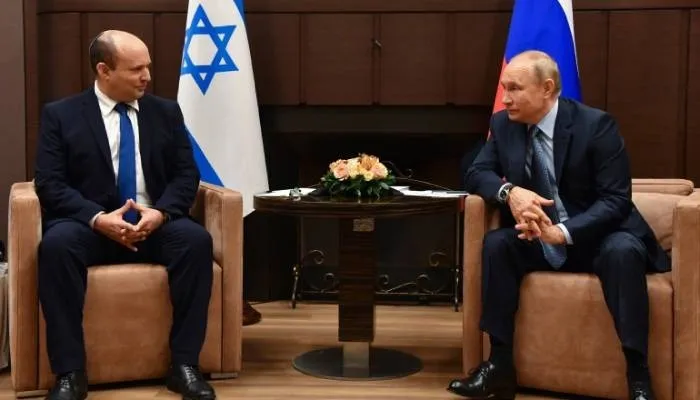 Naftali Bennett dan Vladimir Putin