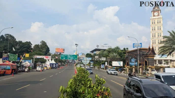 Kondisi lalu lintas di kawasan Puncak Bogor. (Poskota/Panca Aji)