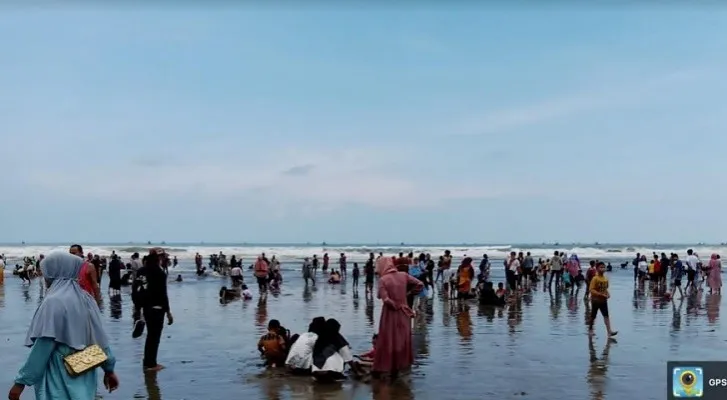 Pantai Sawarna di Bayah Lebak Jadi Langganan Wisatawan dari Bogor ...